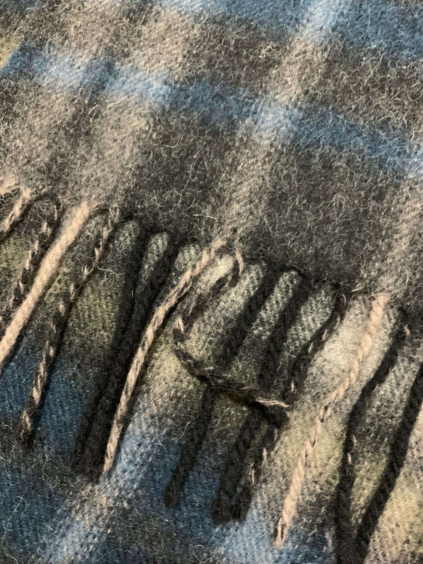 HARRIS TONE Men’s Woollen Scarf – Classic Winter Essential