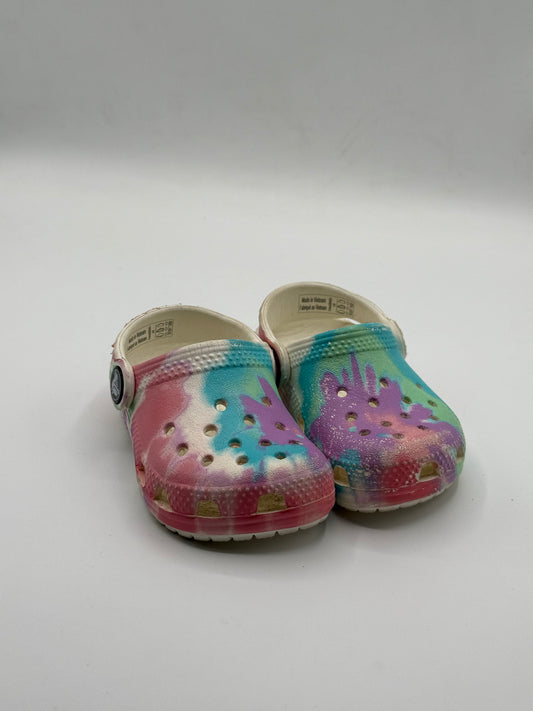 Crocs Kids Classic Clogs | 9/10 Condition | Size C5 | EU 20-21