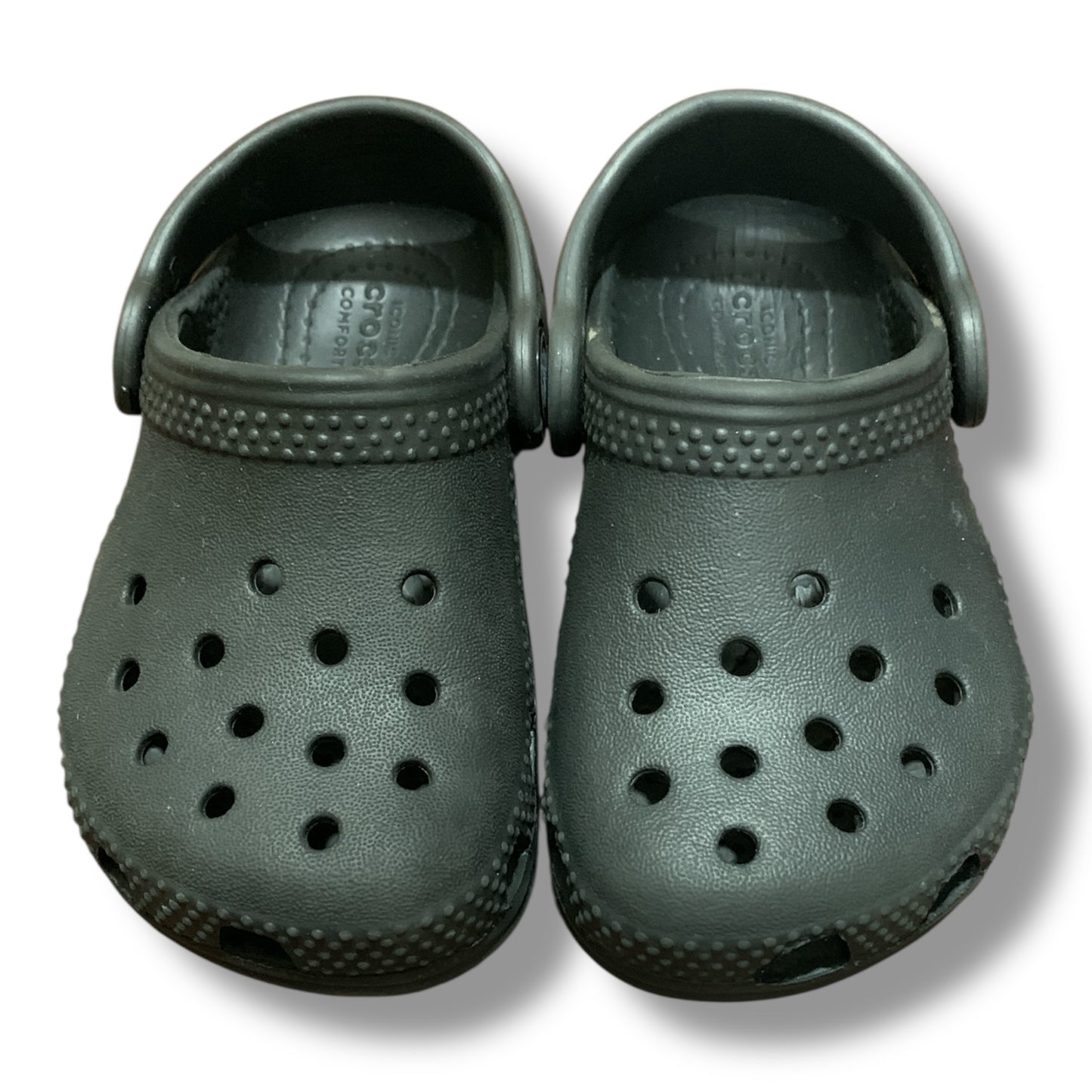 Crocs Kid’s Classic Clogs | Condition 9.5/10 | Size C6 | 22-23