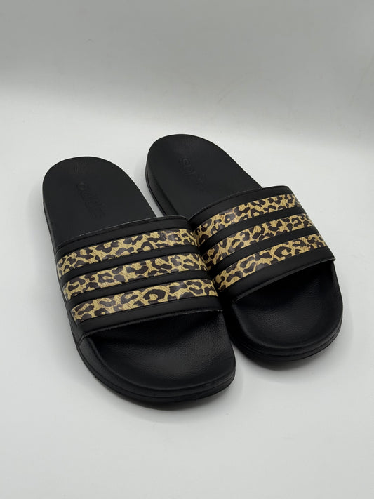 ADILETTE SHOWER SLIDES | Excellent Condition | Size UK8 EU42 | Made In India| 100% Original | Pre-Loved
