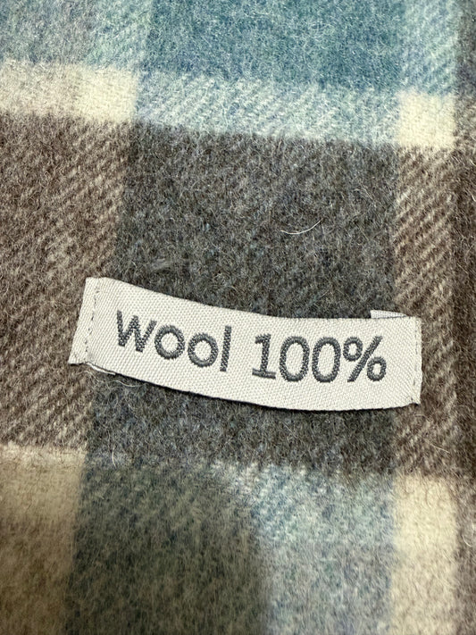 MEN’S 100% WOOLLEN MUFFLER – LUXURIOUS WINTER ACCESSORY