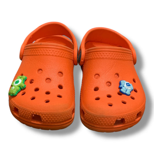 Crocs Kids Classic Clogs | Condition 8.5/10 | Size C7 | 23-24