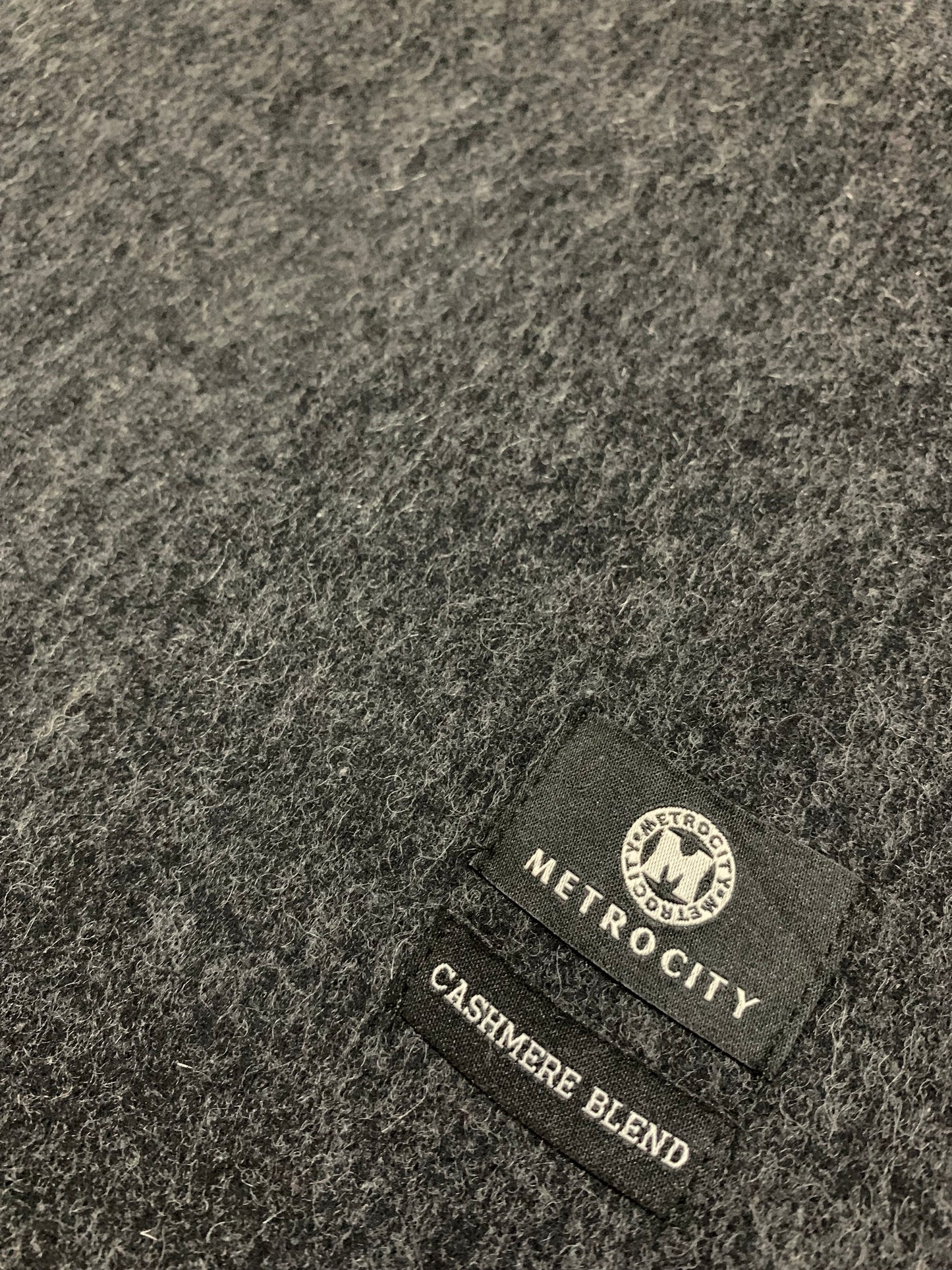 METROCITY Men’s 100% Cashmere Wool Muffler Scarf – Ultimate Luxury & Warmth