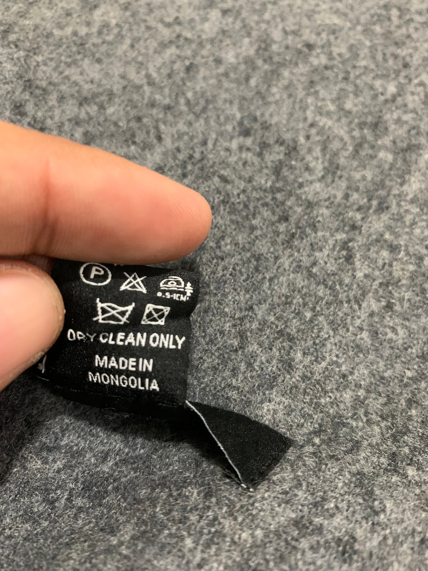 GOBI Men’s 100% Mongolian Cashmere Scarf – Luxury Wool Muffler for Ultimate Softness and Warmth