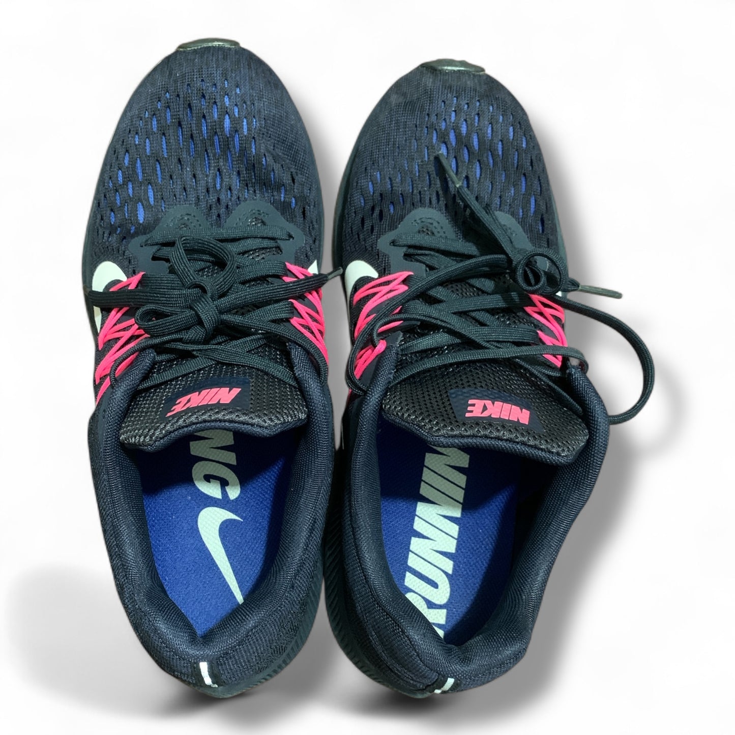 Nike Women’s Zoom Winflo Shoes | Pre-Loved Excellent Condition 10/10 | Size US8 | UK5.5 | EU39 | CM29