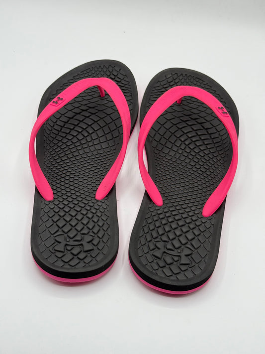 Under Armour Atlantic Dune flip-flops feature a vibrant pink strap | Condition Like Brand New | Size W10-11 | EU 42-43
