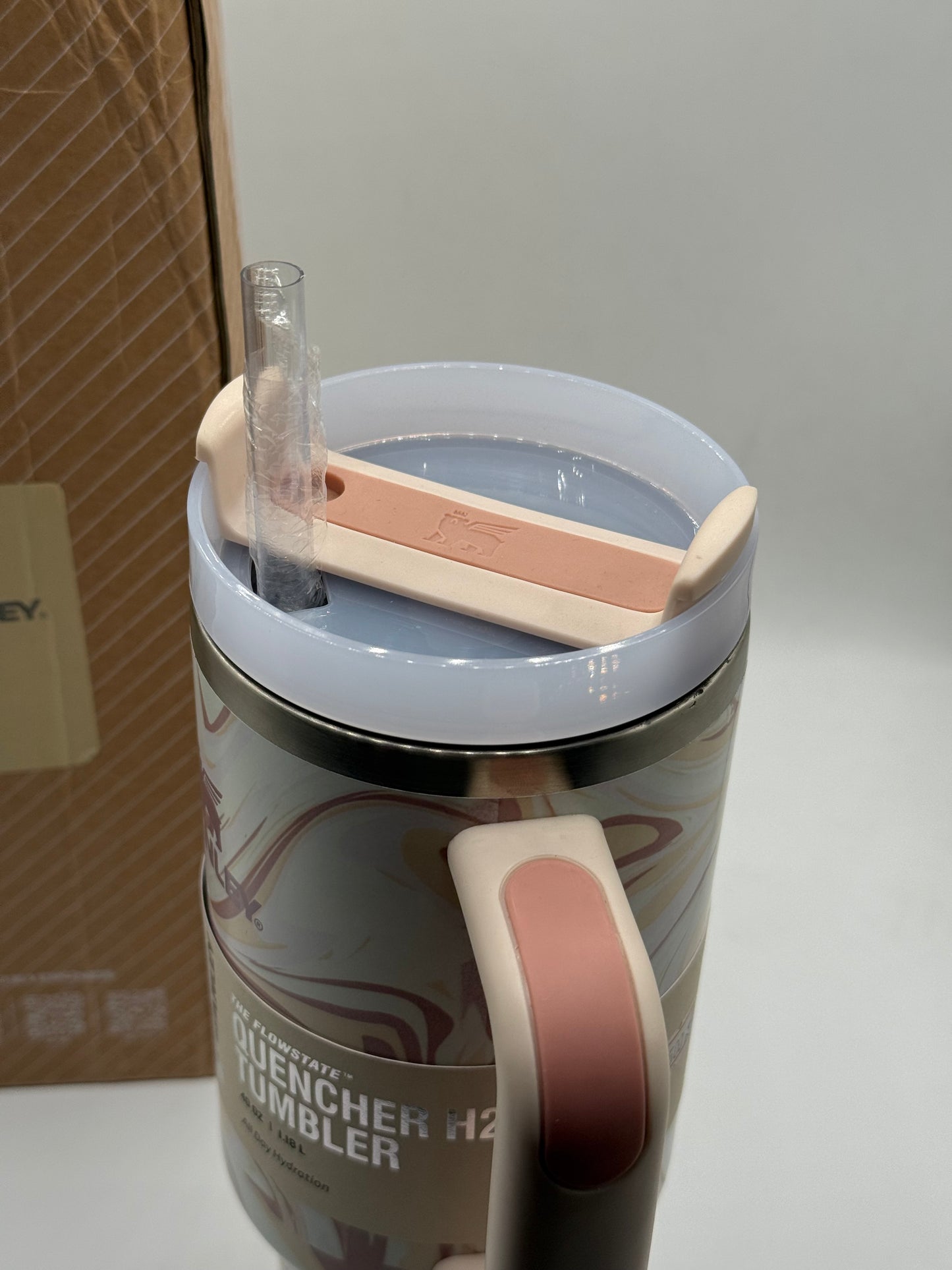 Stanley FlowState Tumbler 40 OZ (1.18L) – Vacuum Insulated Stainless Steel Travel Cup with Straw & Handle