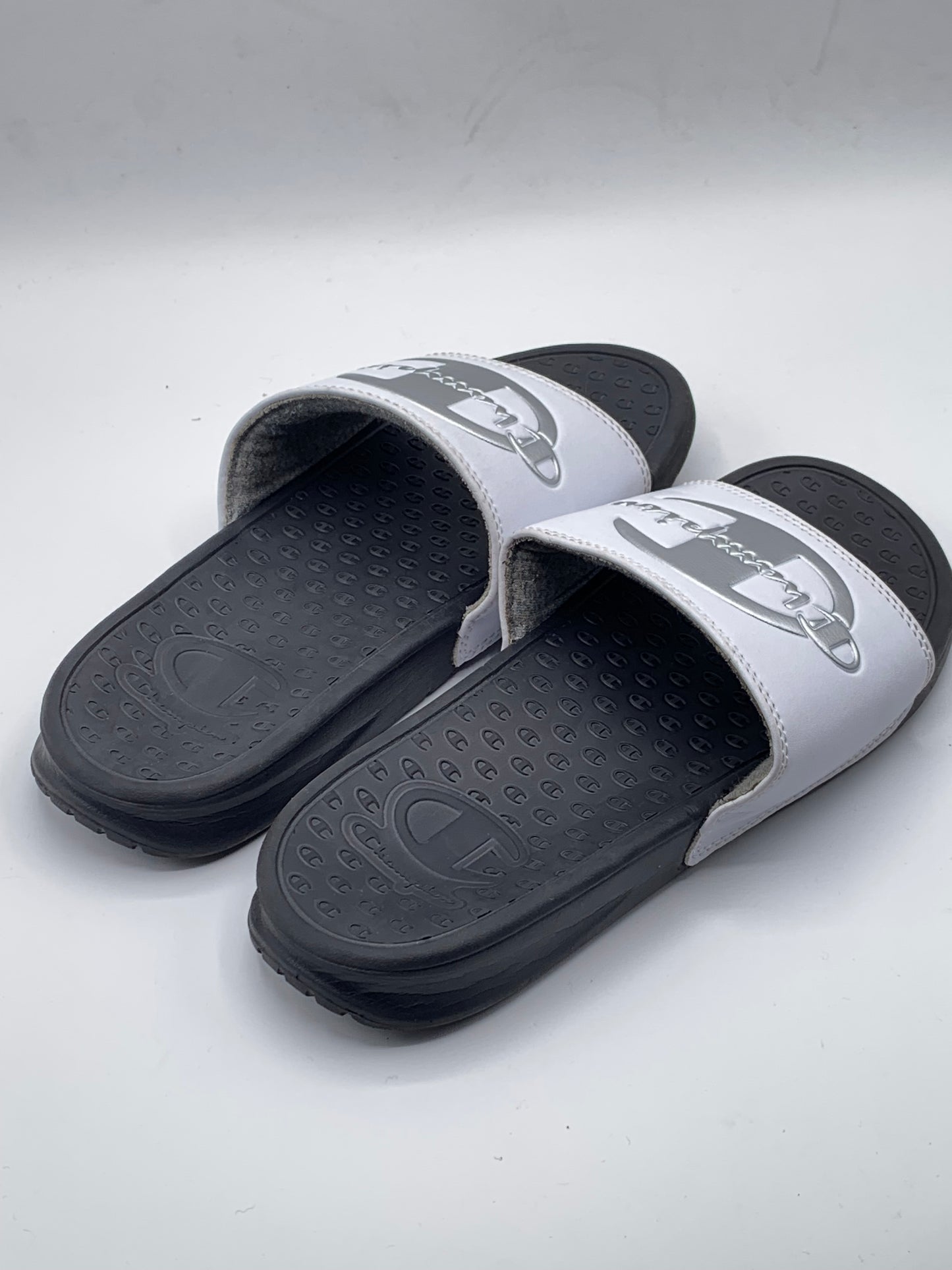 CHAMPION SUPER SLIDES | PRE LOVED CONDITION EXCELLENT | SIZE UK 4.5 EU 37.5