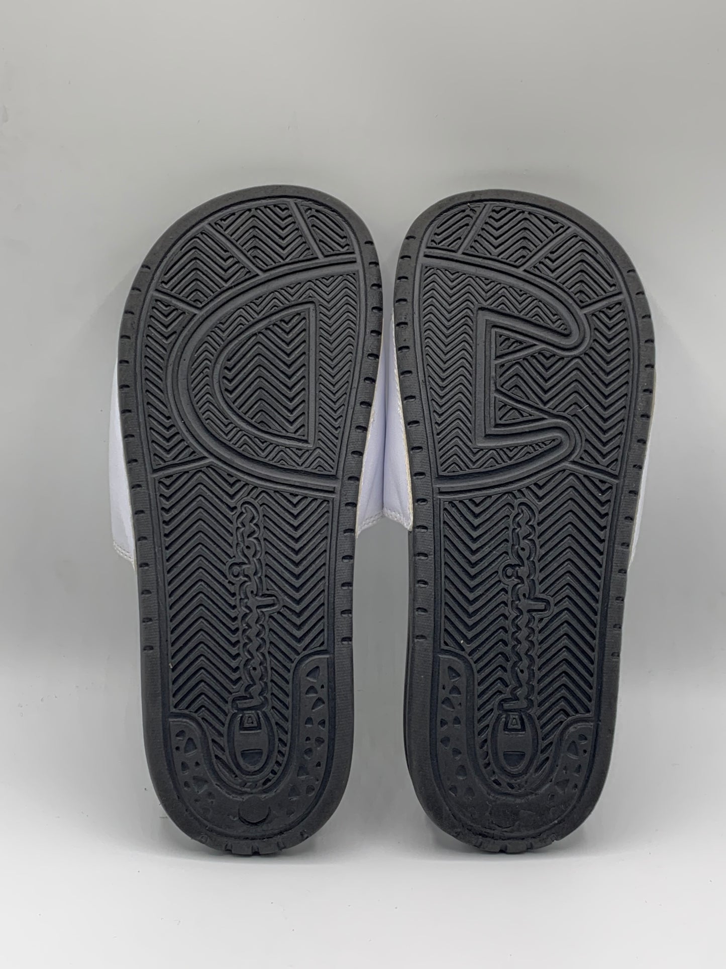 CHAMPION SUPER SLIDES | PRE LOVED CONDITION EXCELLENT | SIZE UK 4.5 EU 37.5