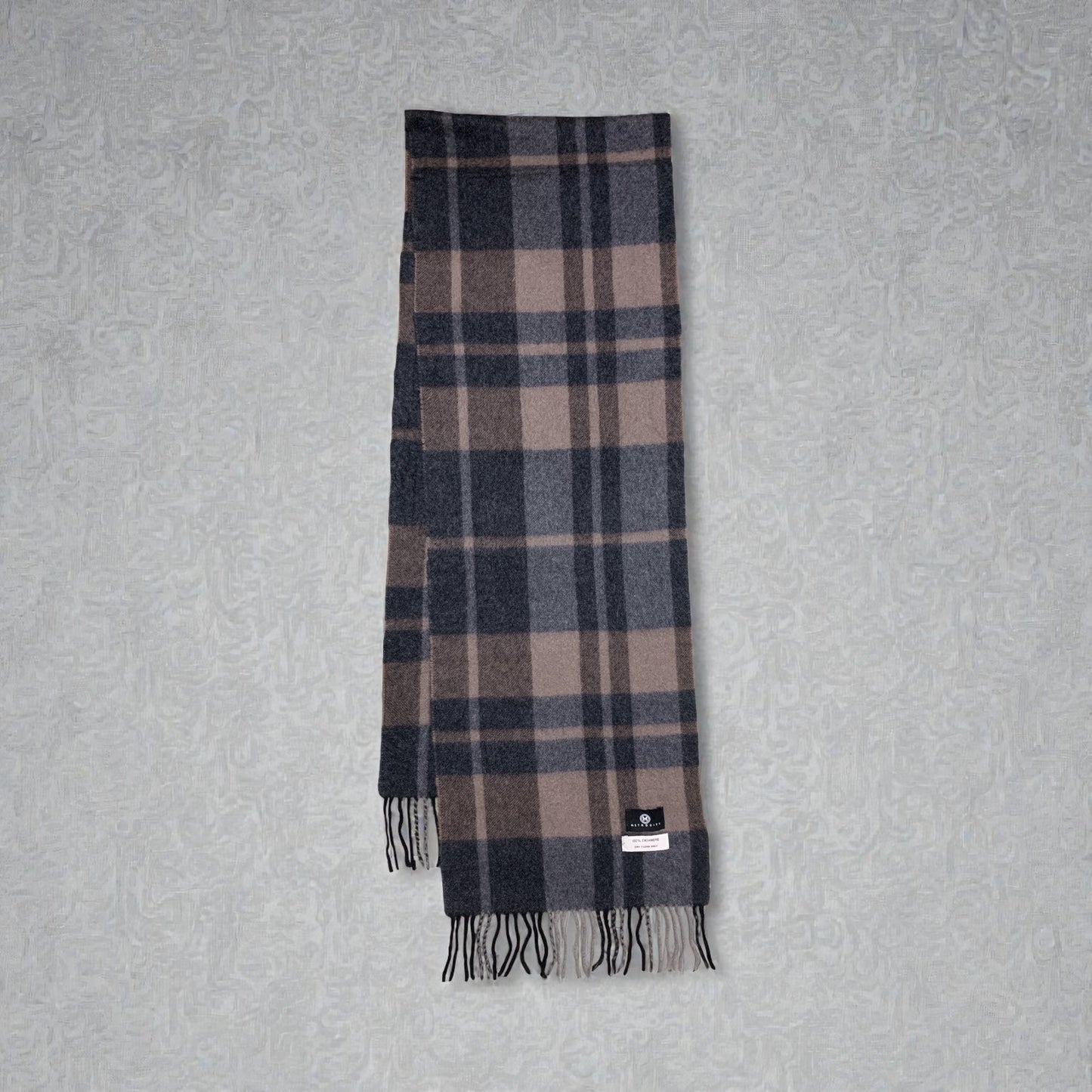 METROCITY MEN’S 100% CASHMERE MUFFLER – LUXURY WINTER ESSENTIAL