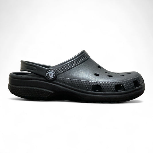 Crocs Classic Clogs | Condition 9.5/10 | Pre-Loved | Size J3 | 34-35