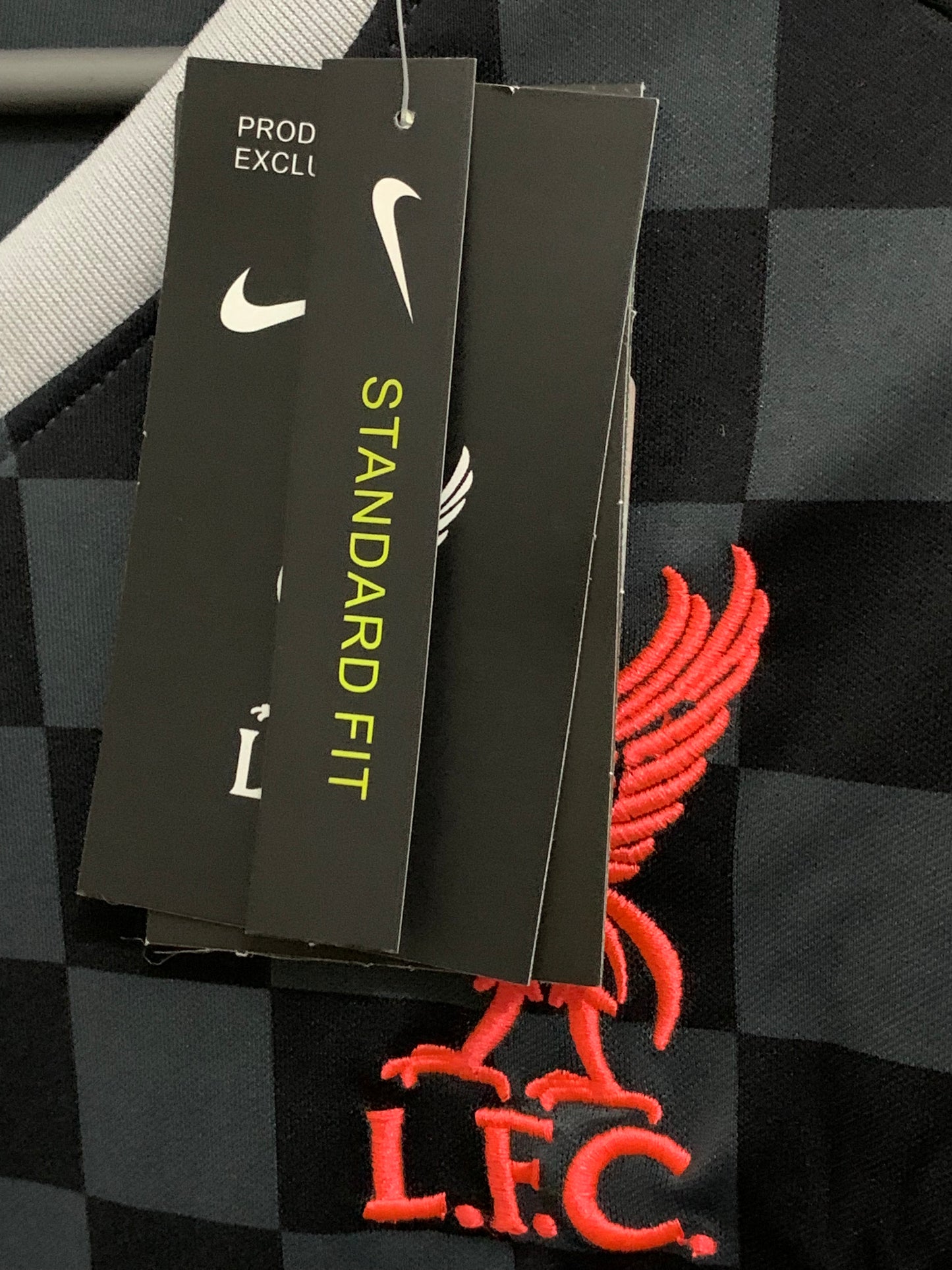 BRAND NEW LIVERPOOL NIKE 20 / 21 THIRD FOOTBALL SHIRT