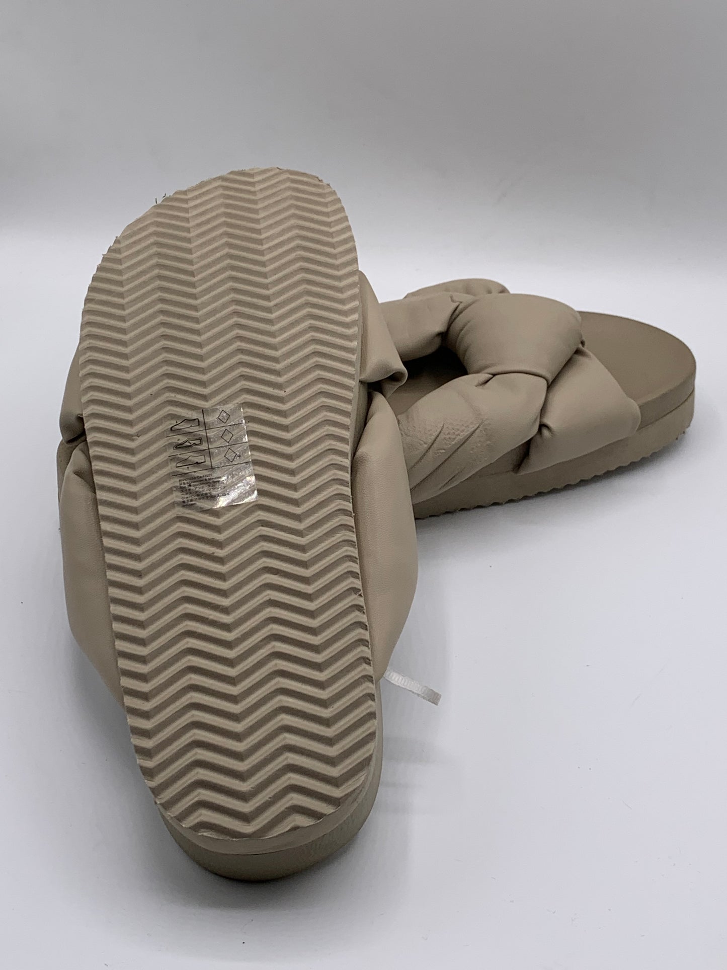 H&M SLIDES | PRE-LOVED CONDITION LIKE BRAND-NEW | SIZE EU 41