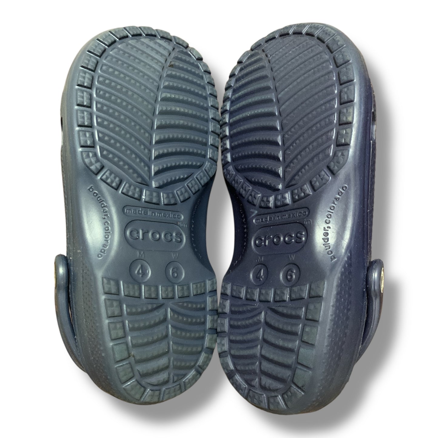 Crocs Classic Clogs | Pre-Loved Condition 10/10 Excellent | Size US M4 W6 | EU 36-37