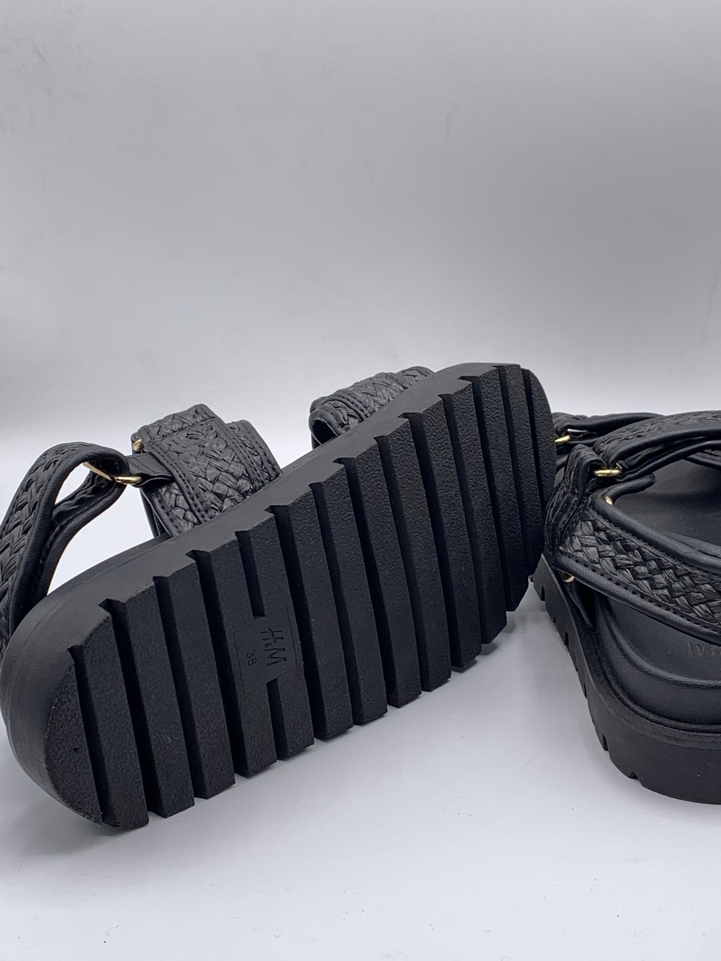 H&M BLACK BRAIDED SANDALS | PRE-LOVED CONDITION 10/10 EXCELLENT | SIZE 38