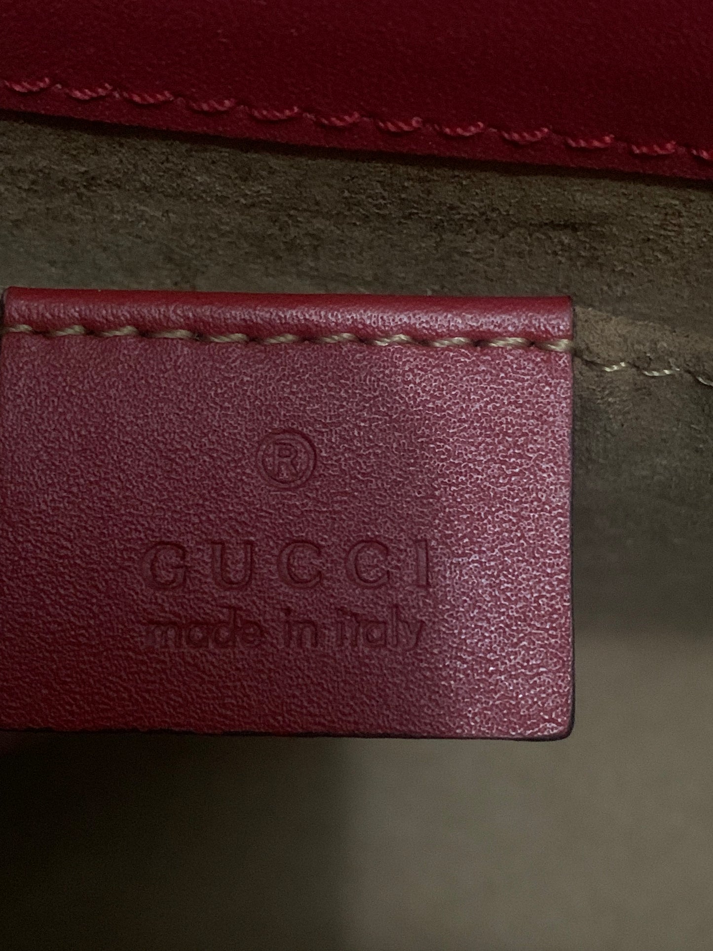 Gucci Padlock Small Chain Shoulder Crossbody Bag 409487 (Pre-Loved)