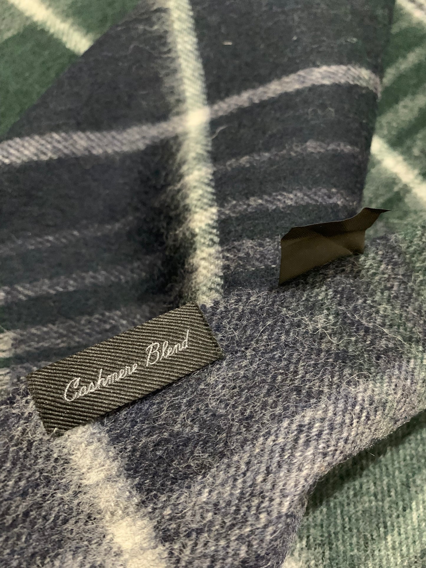 METROCITY Men’s 100% Cashmere Wool Muffler Scarf – Ultimate Luxury & Warmth