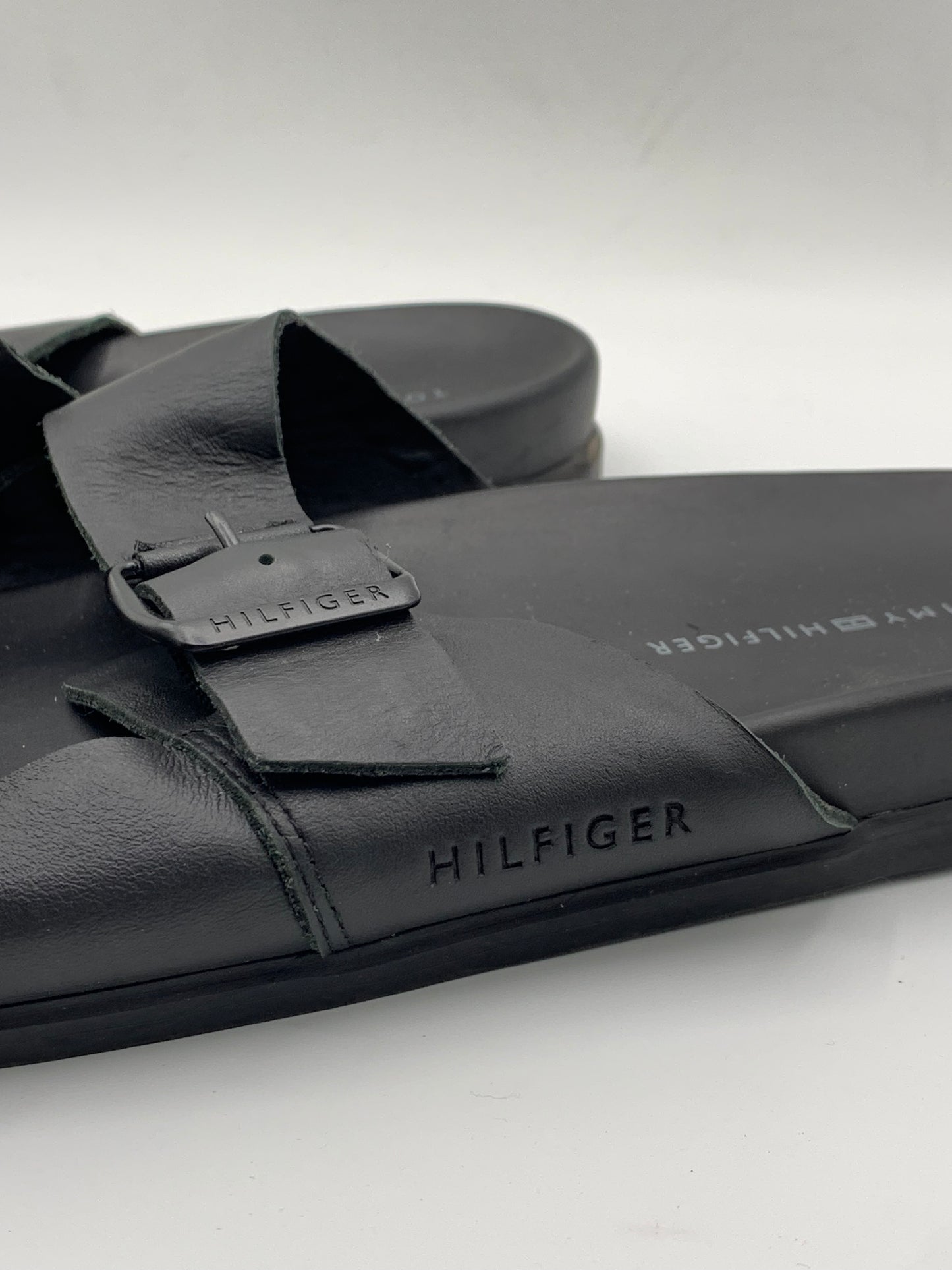 TOMMY HILFIGER MEN’S LEATHER SLIDES | PRE-LOVED CONDITION 10/10 EXCELLENT | SIZE EU 45