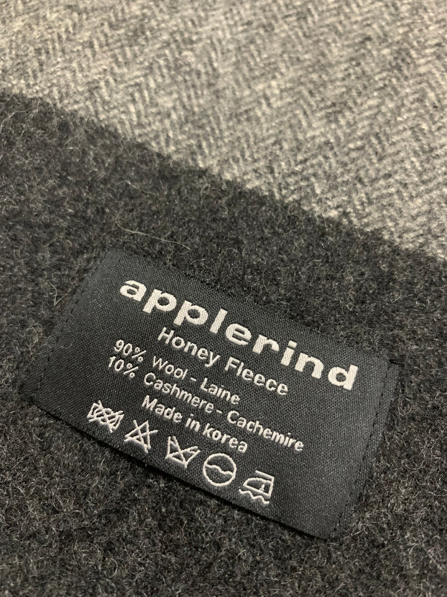 APPLERIND MEN’S 100% WOOLLEN MUFFLER