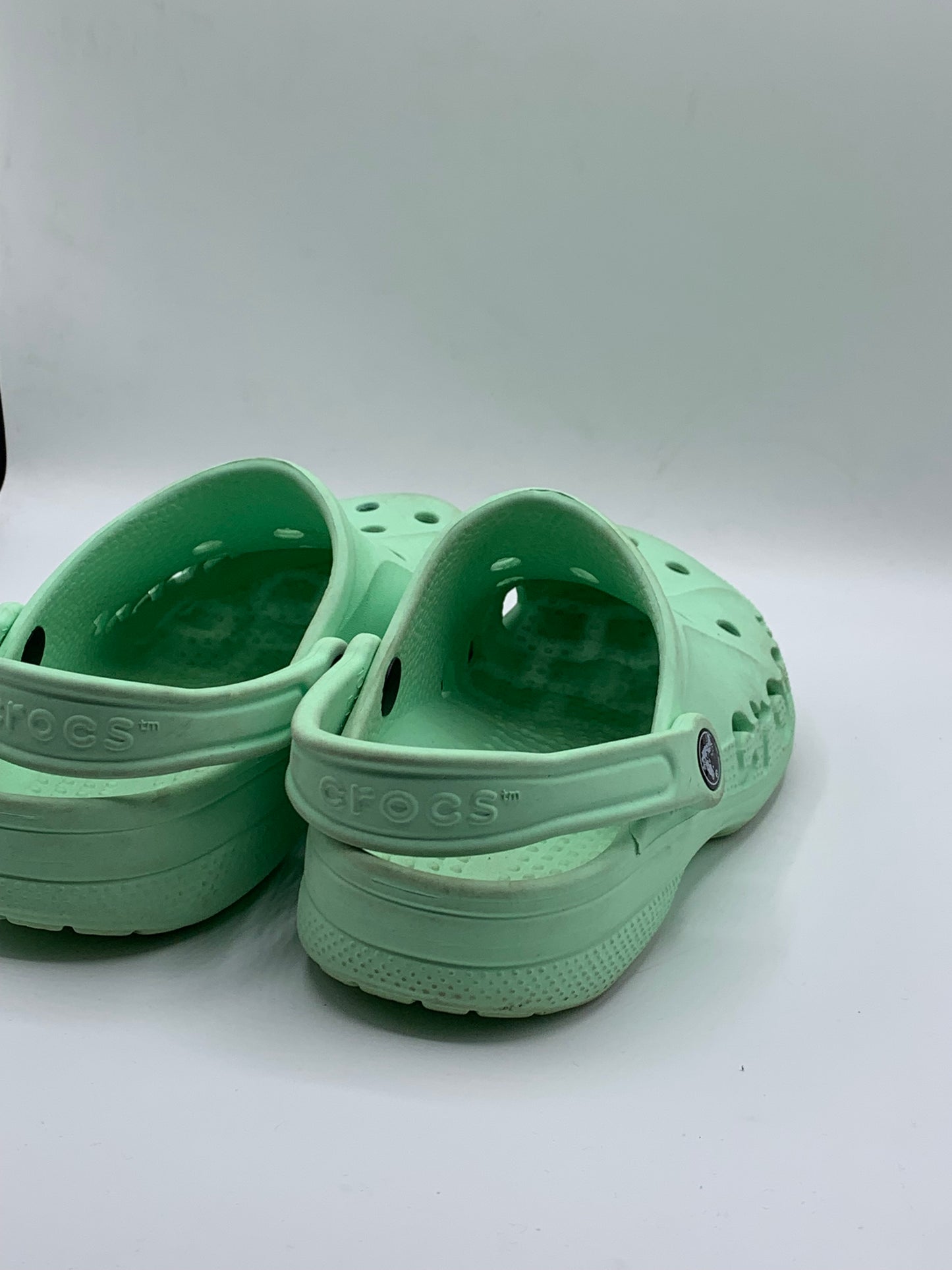 CROCS BAYA CLOGS | PRE LOVED CONDITION 9/10 | SIZE M5 W7 | EU 37-38