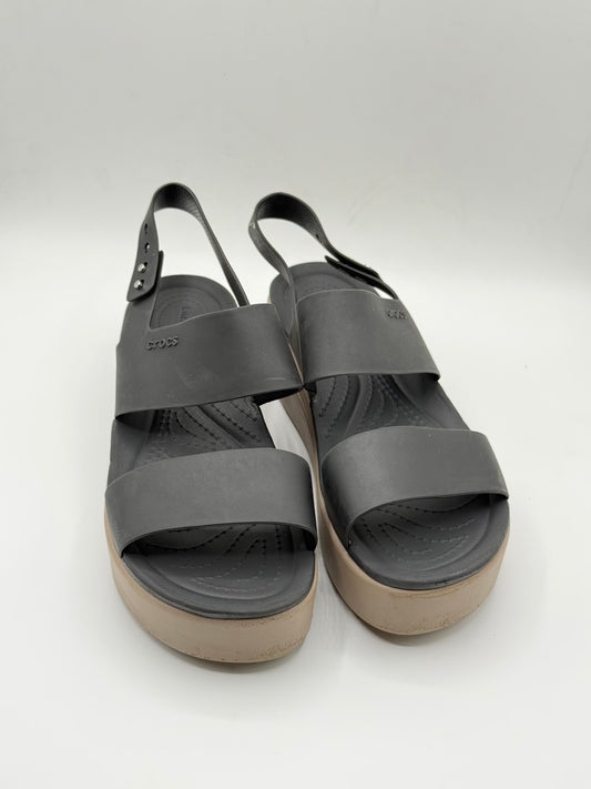 Crocs Brooklyn Low Wedge Sandals | Pre-Loved 9/10 | Size W8 | EU 38-39
