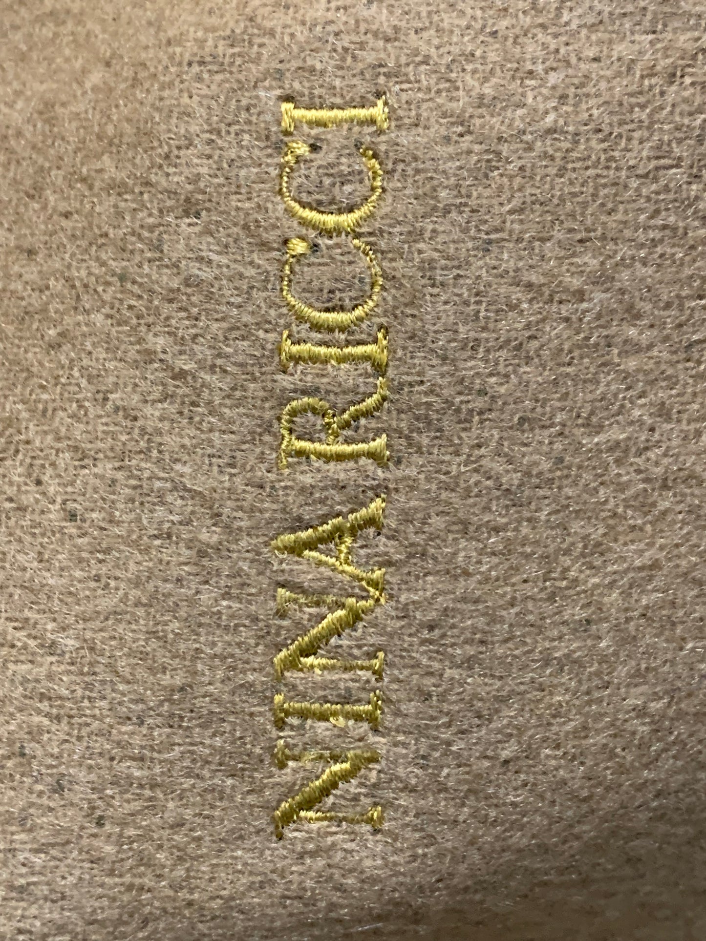 NINA RICCI MEN’S 100% WOOL SCARF / MUFFLER