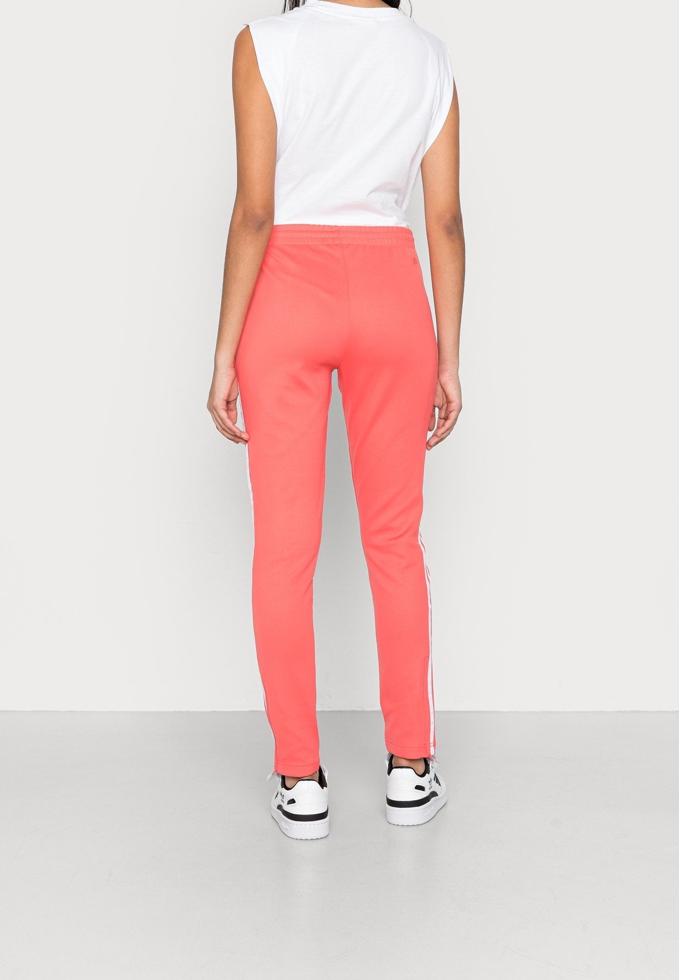 ADICOLOR SST TRACK PANTS