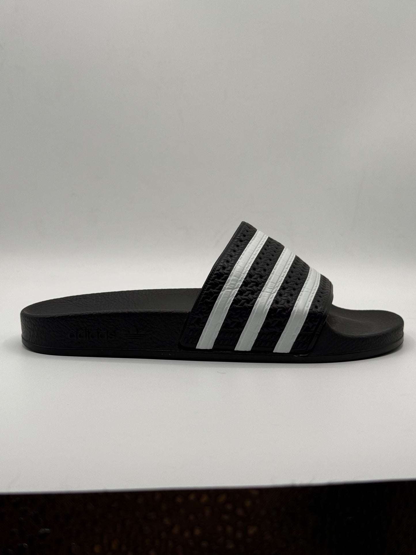Adidas Adilette Slides | Excellent Condition | Size UK6 EU39 | Made In Italy 100% Original Product