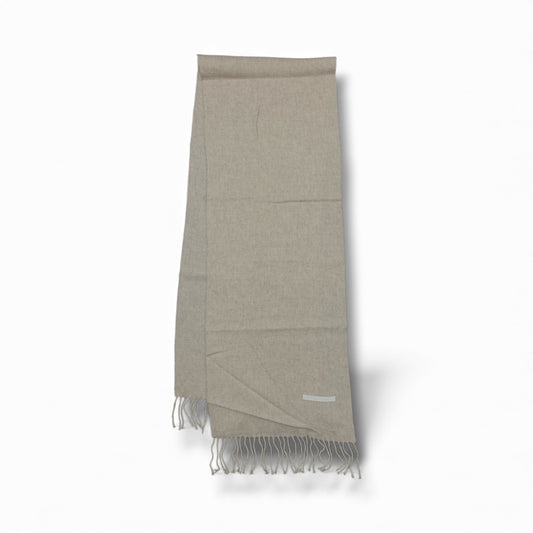 Pavdress Woolen Scarf — Soft, Warm & Timeless Style