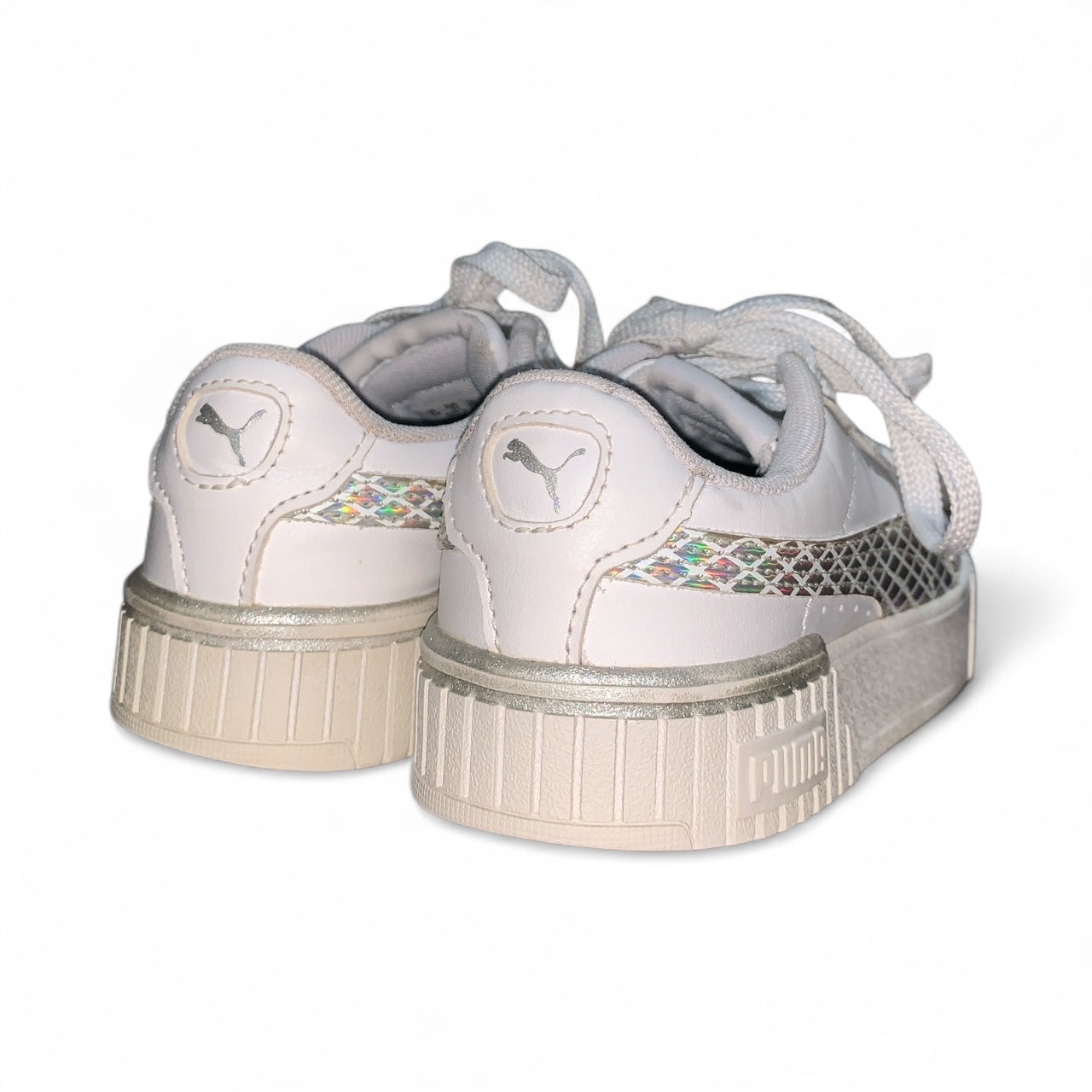 Puma Girls Carina2.0 Shoes | Pre-Loved Condition 10/10 | Size EU | 31