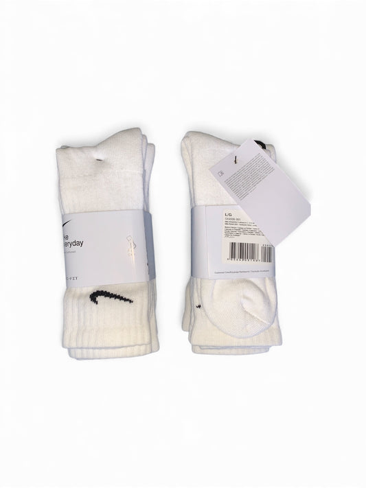 Nike Everyday Plus Cushioned
Training Crew Socks (3 Pairs)