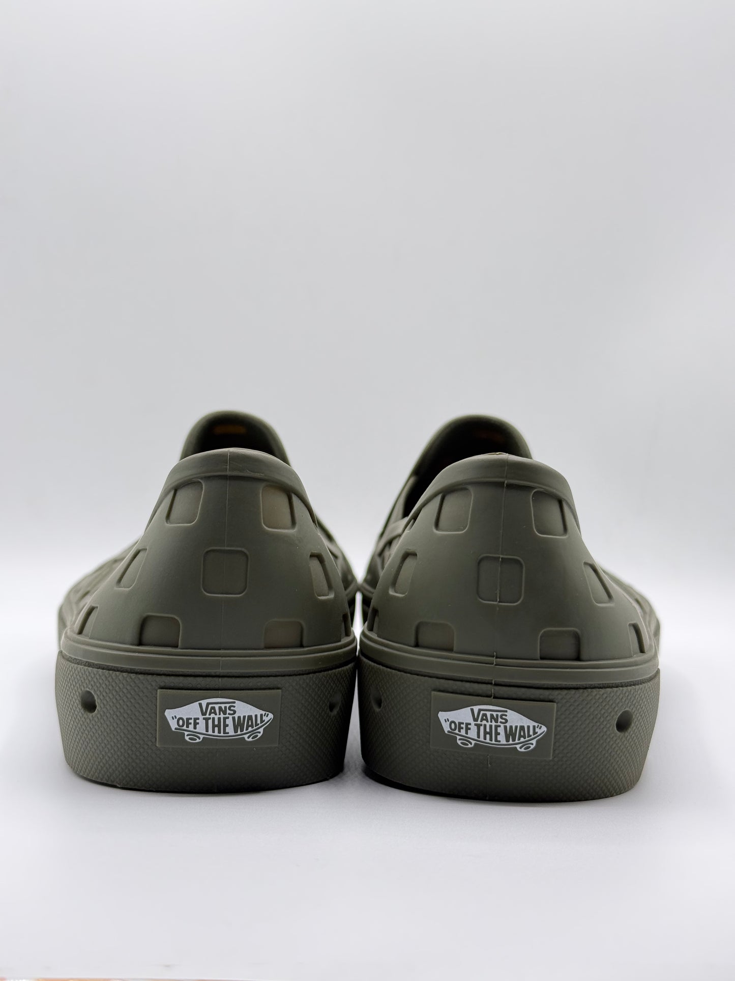 Vans Men's Ua Trek Slip-onTrack Shoe | Condition Excellent Like Brand New | Size US12 | EU 46
