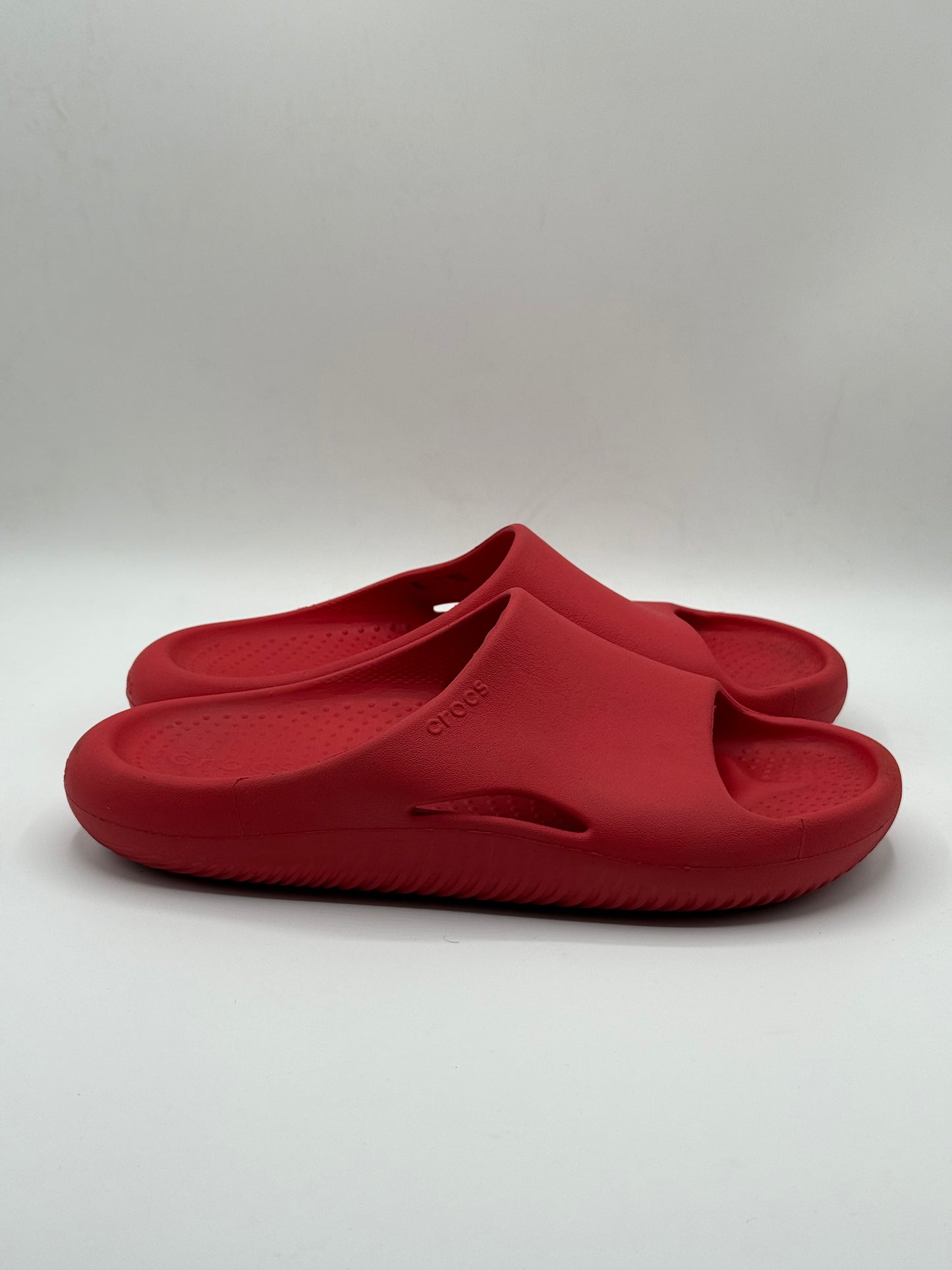 Crocs Mellow Slides in varsity red | Condition 9/10 | Size M5 W7 | EU 37-38