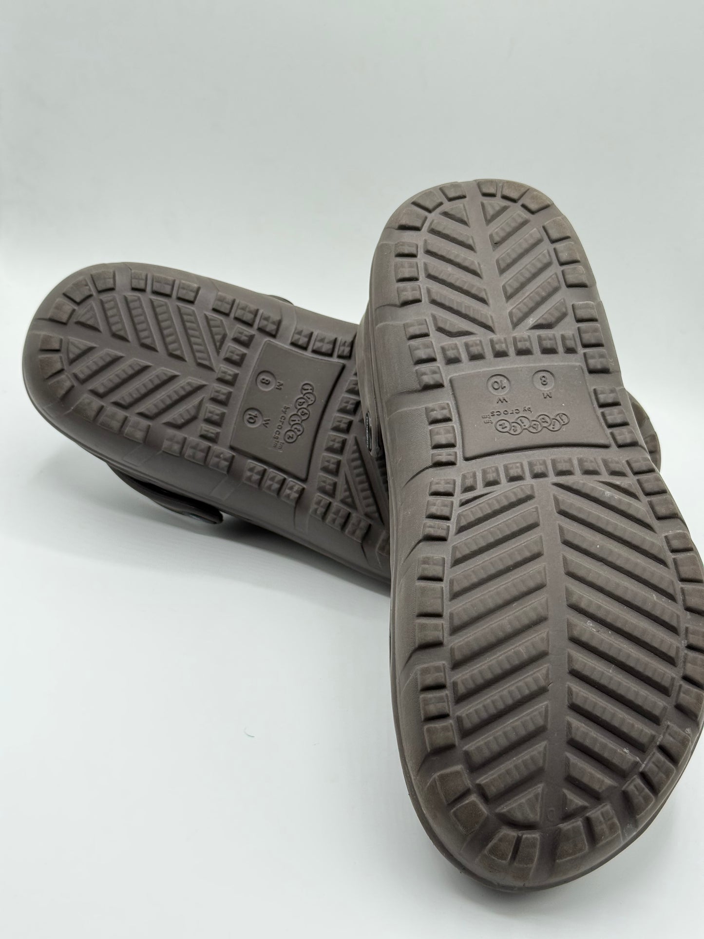 Crocs Classic Clogs | Condition 9/10 | Size M8 W10 | EU 41-42