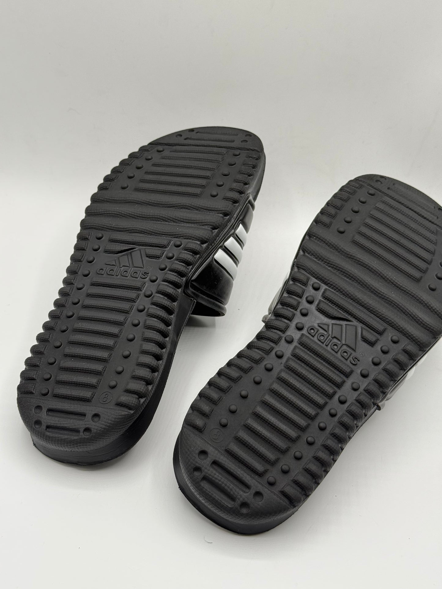 Adidas Mungo QD slides | Condition 8/10 | Size UK8 EU42 | Made in Vietnam | 100% Original
