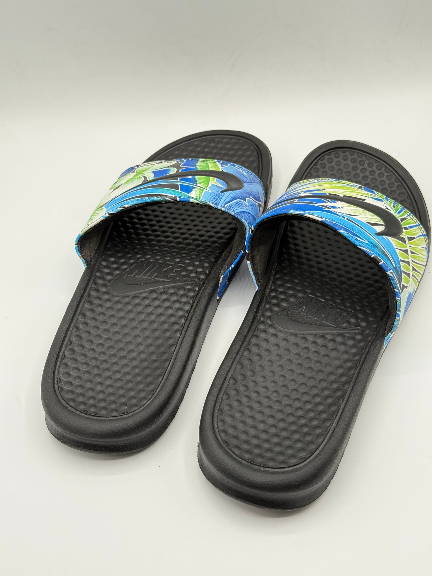 Nike Benassi JDI Printed Slides | Pre-Loved Condition 10/10 | Size UK6.5 EU40.5 | Made In Indonesia
