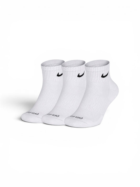 Everyday Plus Cushioned
Training Quarter Socks (3 Pairs)
