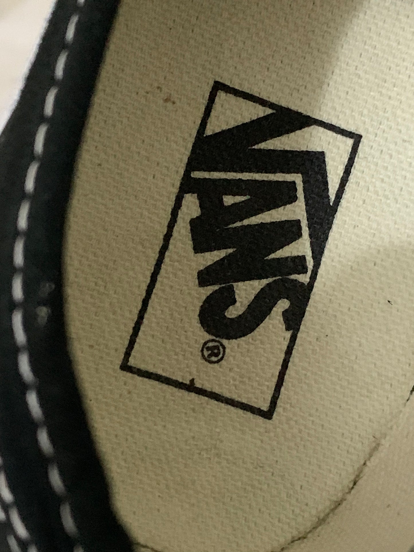 Vans Black True White | Pre-Owned Condition Like Brand New | Size EU 34