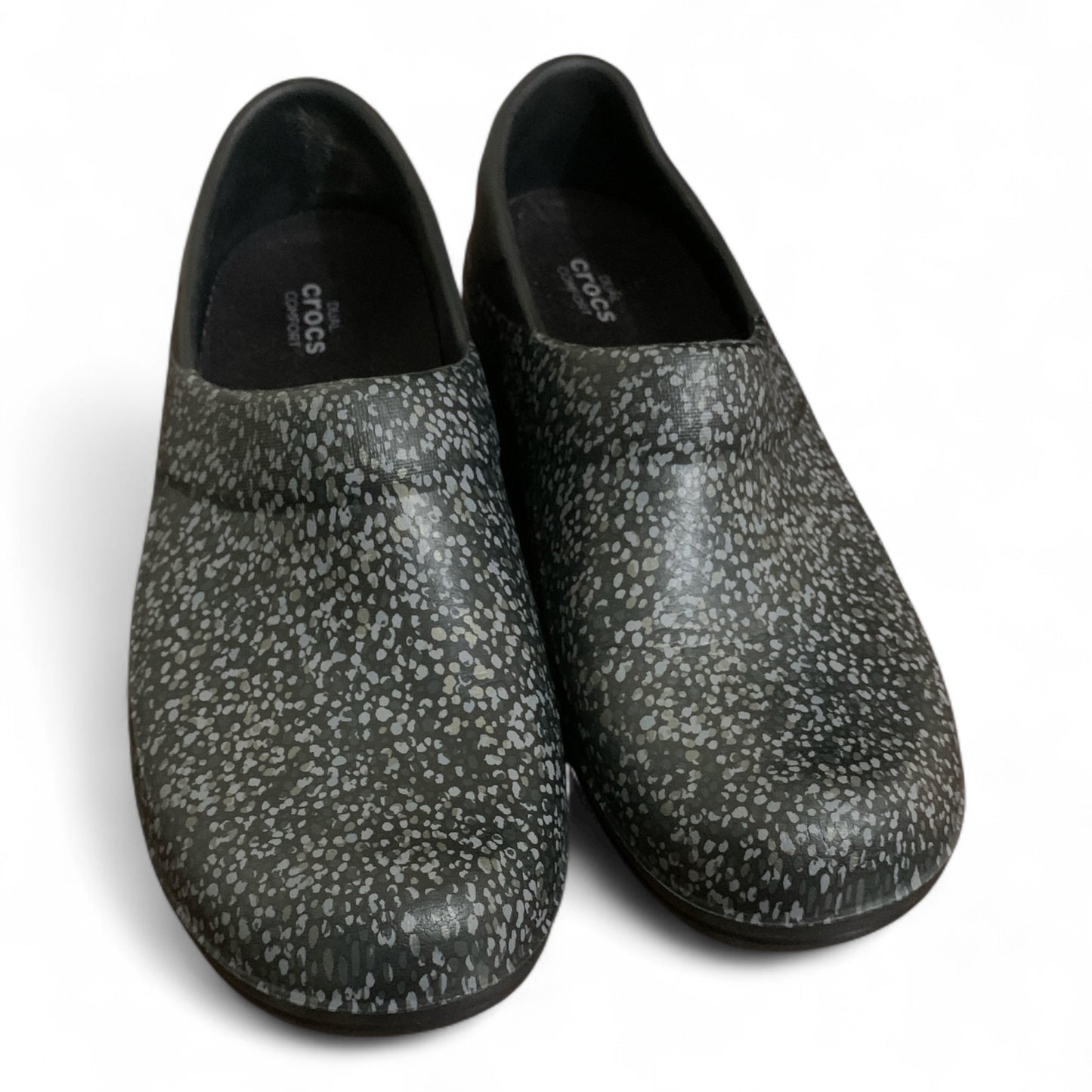 Crocs Dual Comfort Neria Pro Black Paisley Clogs | Condition Excellent Like Brand-New | Size US W7 | EU 37-38 | Product # 205385